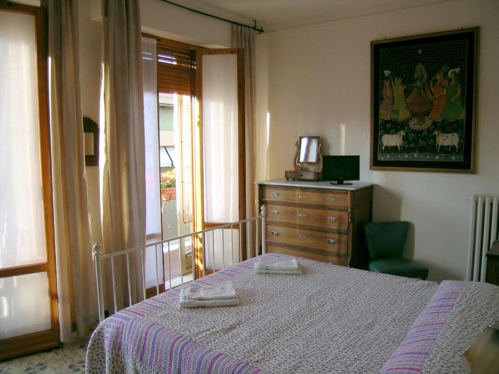 Affittacamere La Casa Di Elide Arezzo Chambre photo