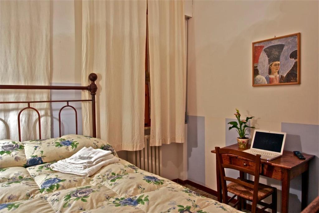 Affittacamere La Casa Di Elide Arezzo Chambre photo