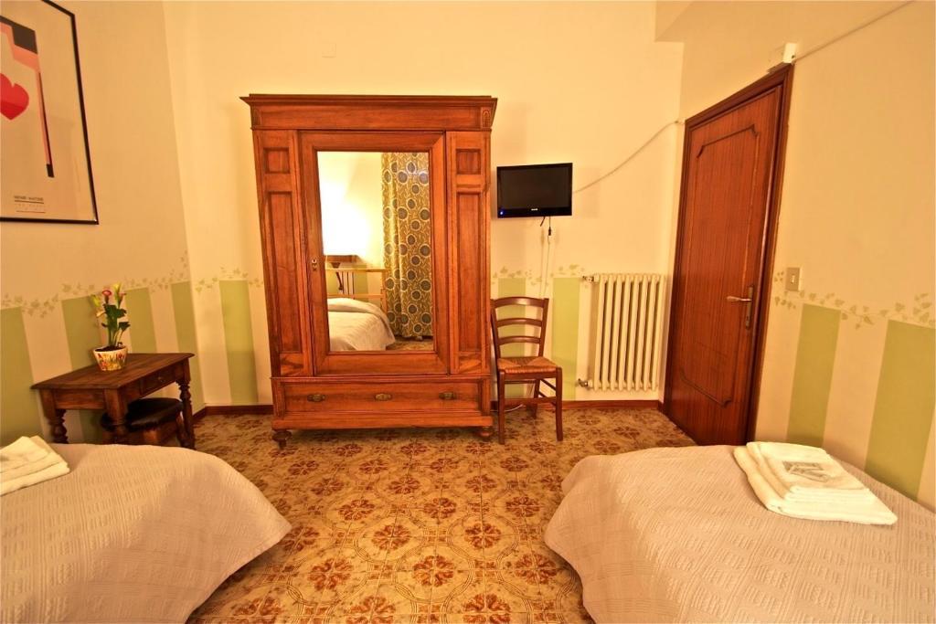 Affittacamere La Casa Di Elide Arezzo Chambre photo